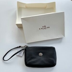 Coach Black Leather Trunlock Wristlet
